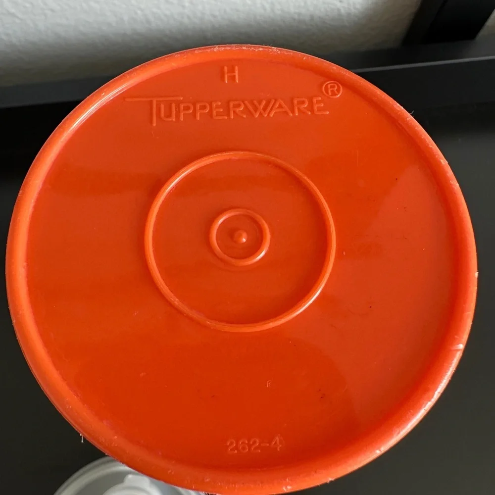 Orange Tupperware Tumbler with Lid - Picture 4 of 4